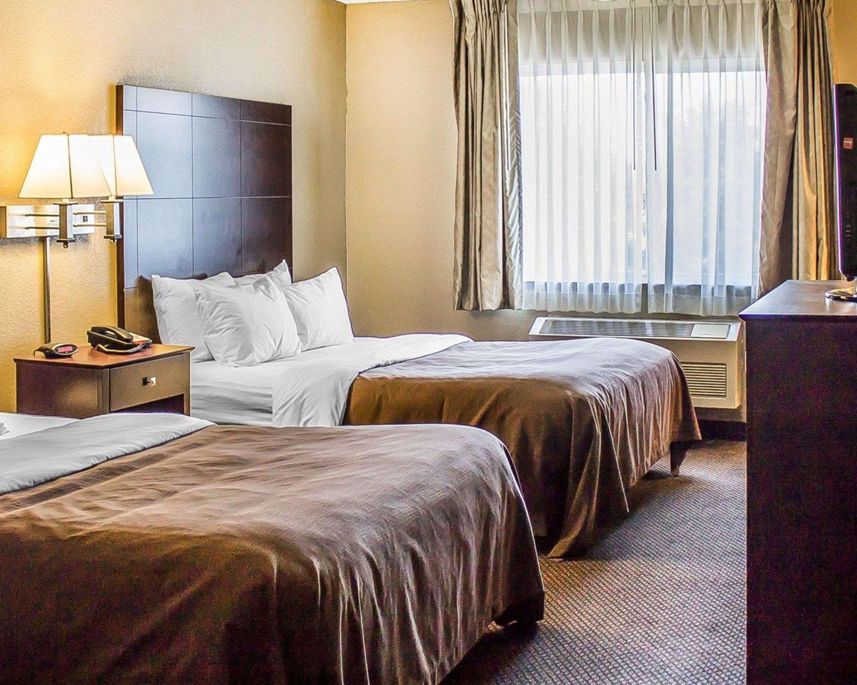 Quality Inn & Suites Sturgeon Bay Extérieur photo