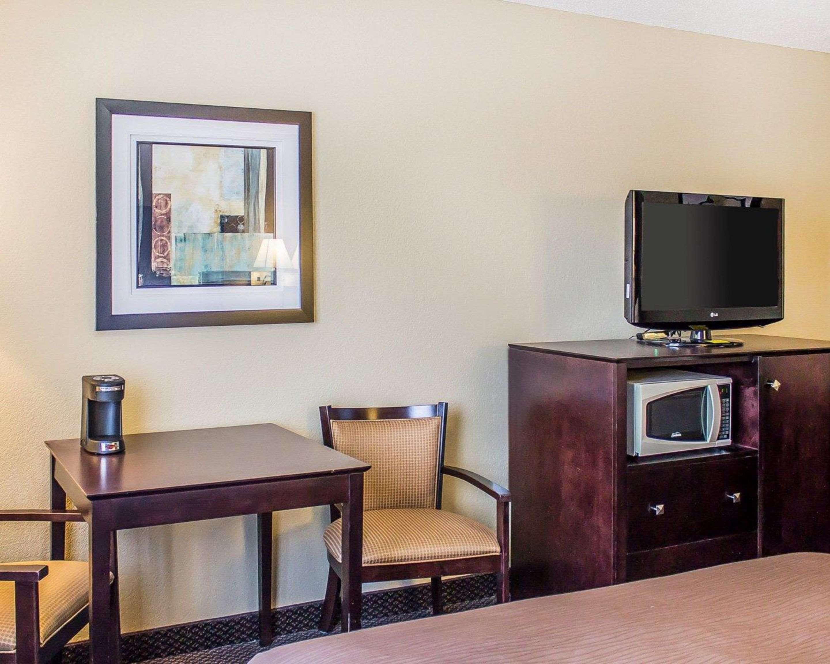 Quality Inn & Suites Sturgeon Bay Extérieur photo