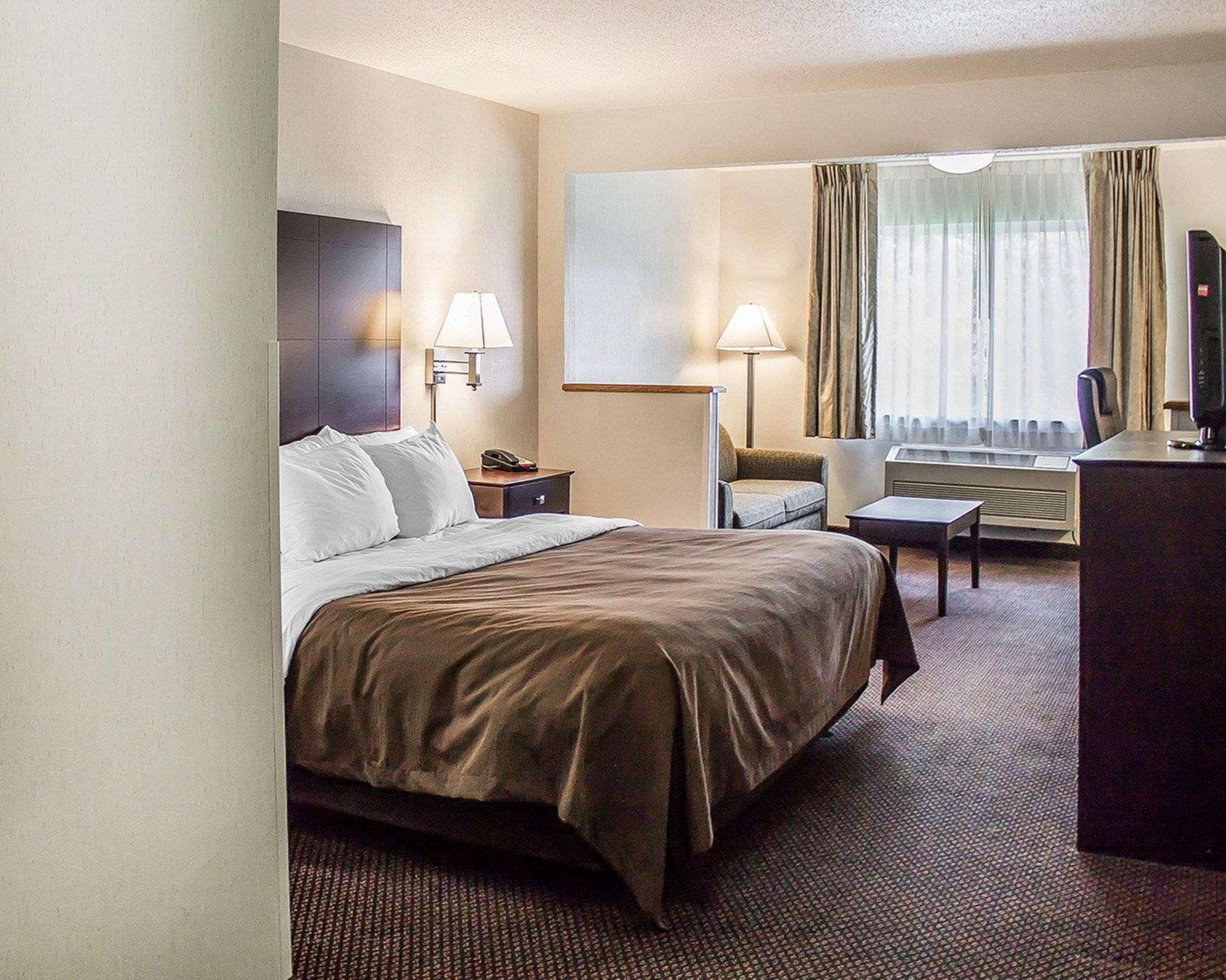 Quality Inn & Suites Sturgeon Bay Extérieur photo