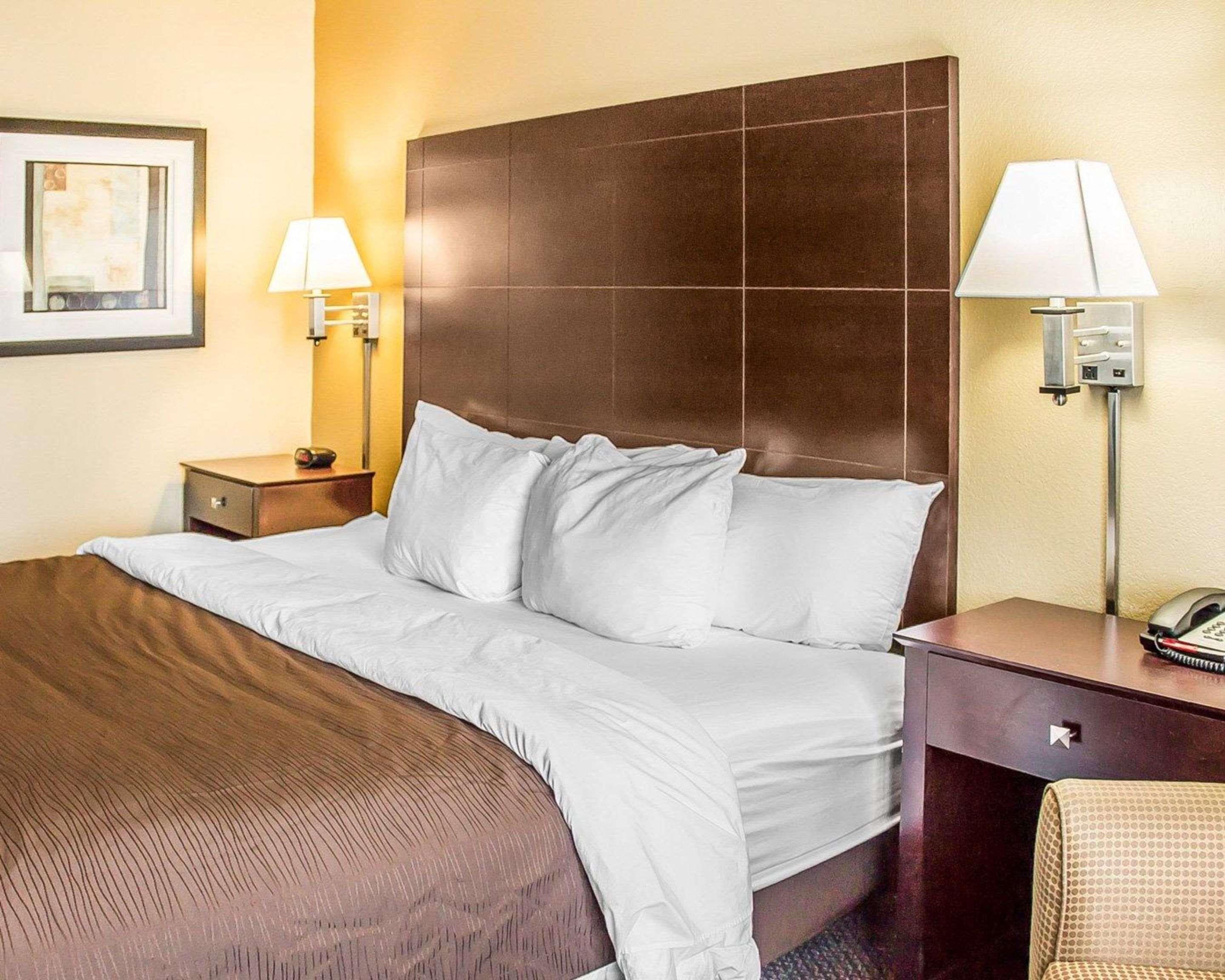 Quality Inn & Suites Sturgeon Bay Extérieur photo