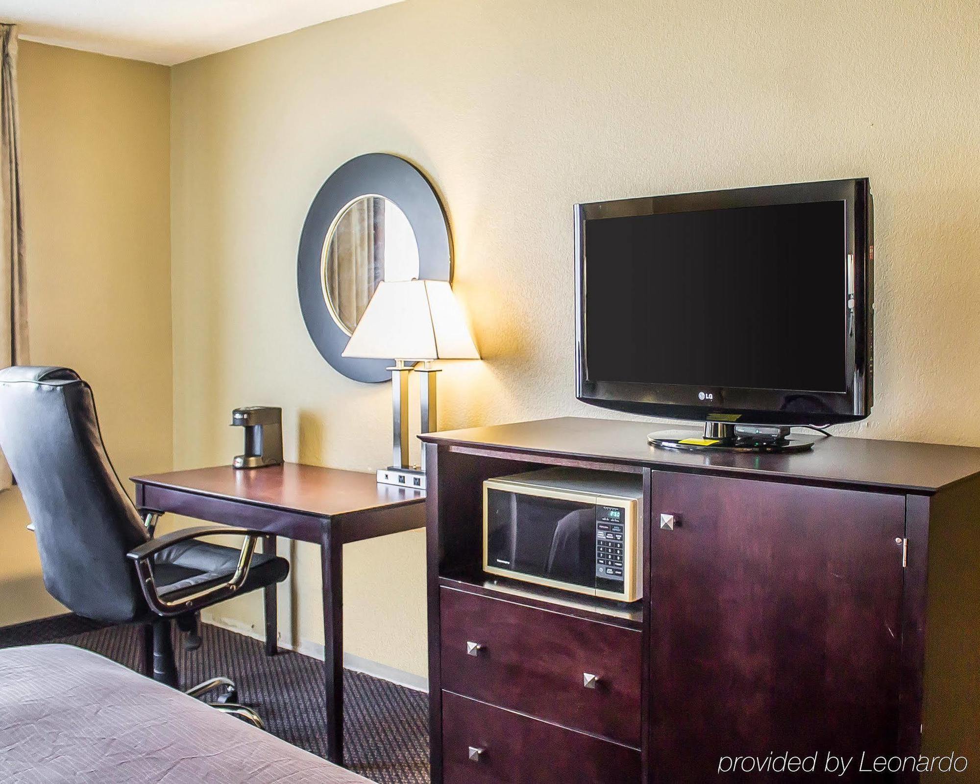 Quality Inn & Suites Sturgeon Bay Extérieur photo
